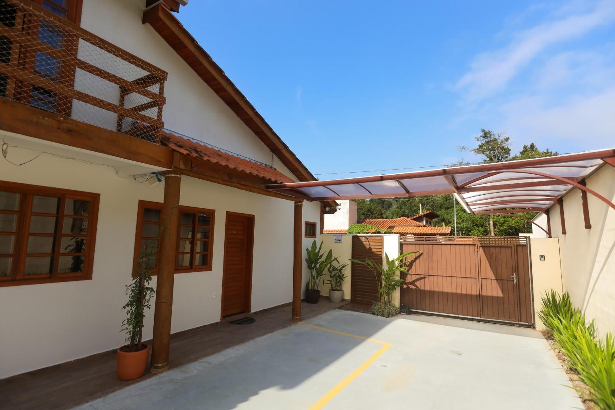 Refugio A 800m Da Praia-pet Ok & Churras 度假居