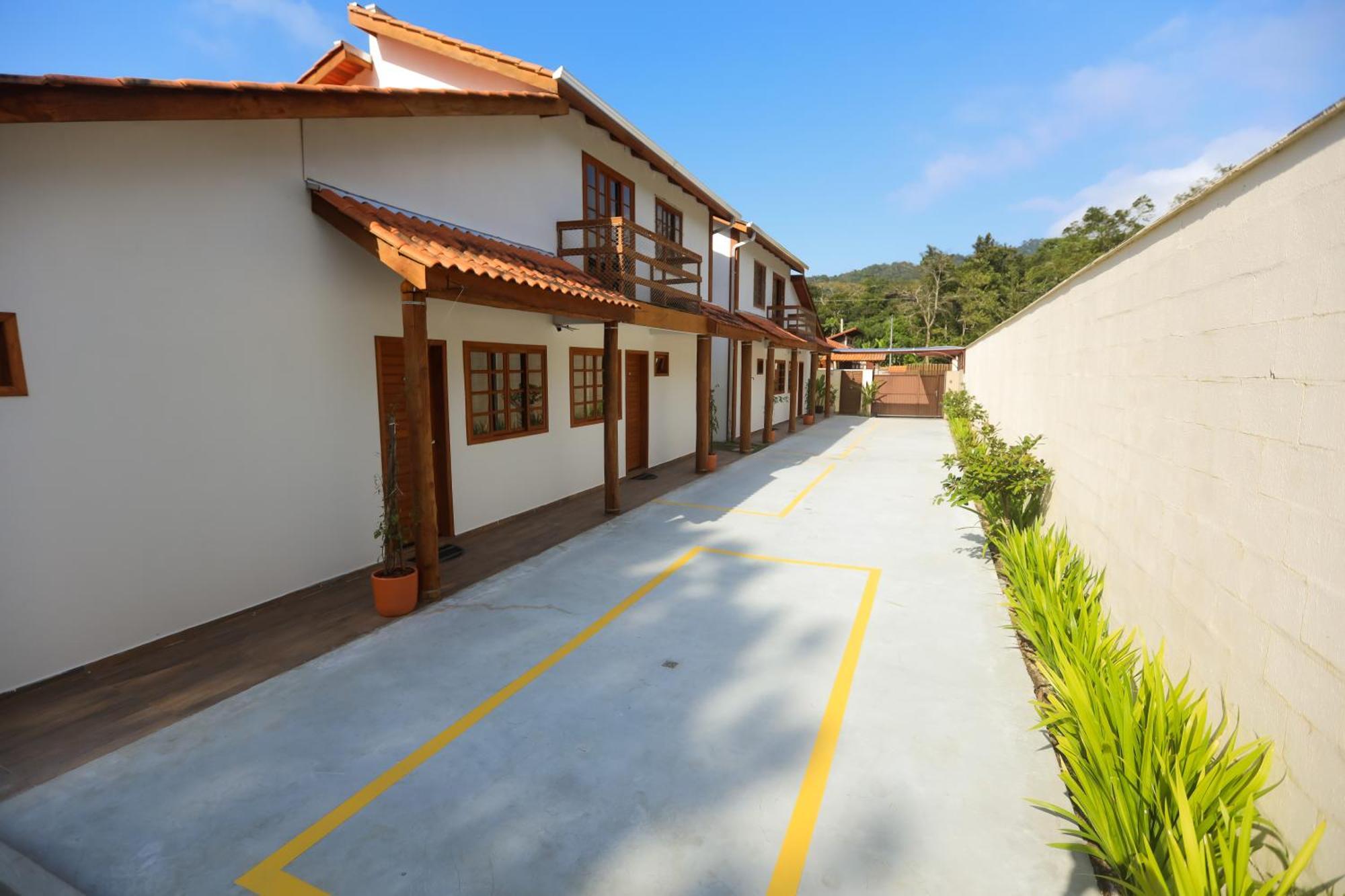 Refugio A 800m Da Praia-pet Ok & Churras 度假居 Balneario Camboriu